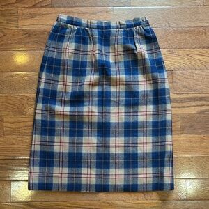 Vintage Black Pendleton Blue and Beige Plaid Wool Pencil Skirt